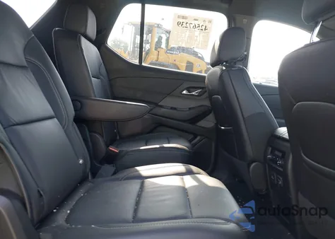 2022 Chevrolet Traverse Fwd Lt Leather z USA, uszkodzony, nr VIN 1GNERHKW0NJ131899